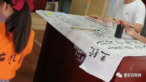 四川省社會(huì)藝術(shù)水平書(shū)畫美術(shù)考級(jí)南充市文化館考點(diǎn)考試有序進(jìn)行